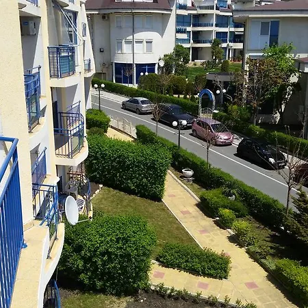 شقة - Vega 2 *